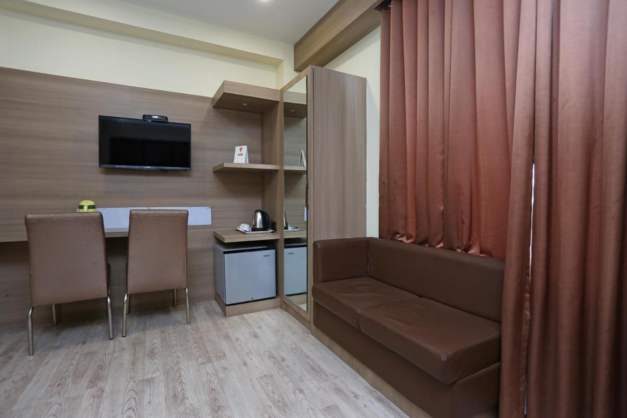 Capital O 5663 Gs Inn Chinhat エクステリア 写真