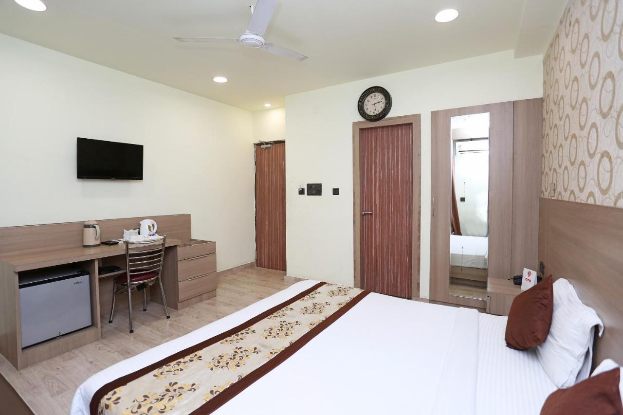 Capital O 5663 Gs Inn Chinhat エクステリア 写真