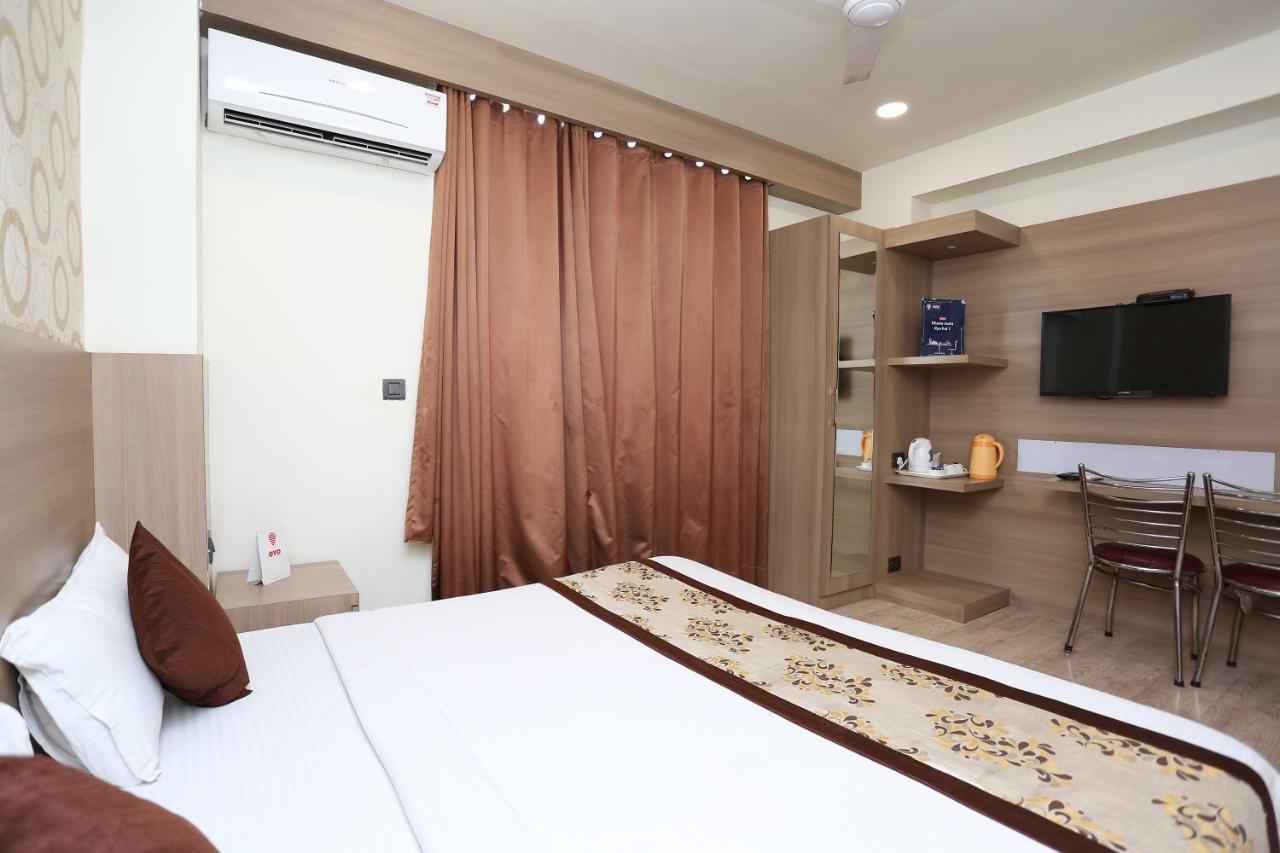 Capital O 5663 Gs Inn Chinhat エクステリア 写真